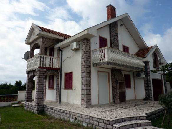 Maison à Krymovitsa №1227