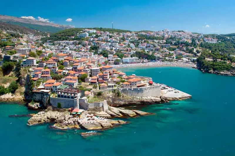 Kotorska kompanija zvanično je preuzela zemljište nekadašnjeg hotela Galeb