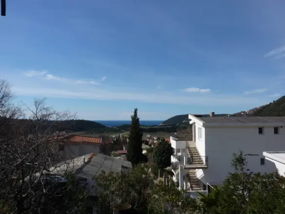 Kuća u Sutomoru №1217