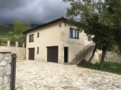 Maison à Herceg Novi №1324